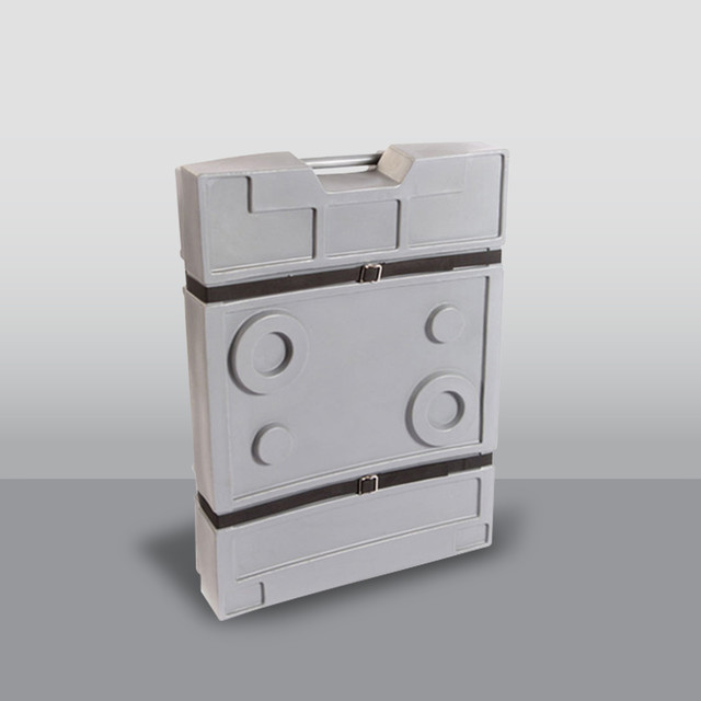 Medium Telescoping Wheeled Shipping Case